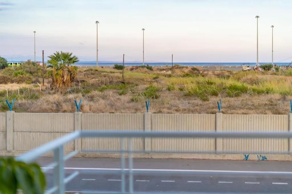 Stavri De'Lux Apartment Larnaca